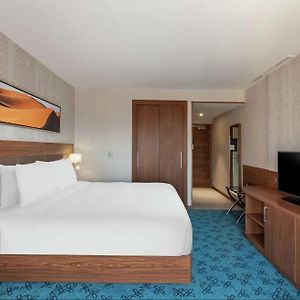 King Room Mobility accessible